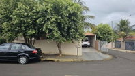 Casa com 4 quartos, 3 banheiros e 1 vaga