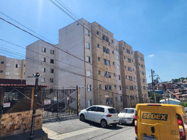 Apartamento com 2 quartos, 73,55 m²