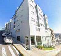Apartamento 305 com 2 dormitórios, suíte e sacada no Edifício Florenzza