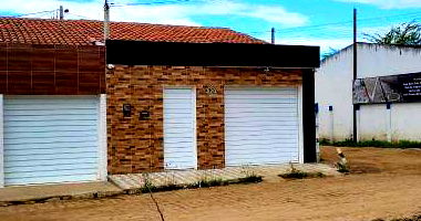 Casa em condomínio com 2 quartos, 1 banheiro, 1 vaga, 76m² construída, ocupada