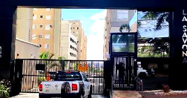Apartamento com 2 Quartos e 1 Vaga em Londrina