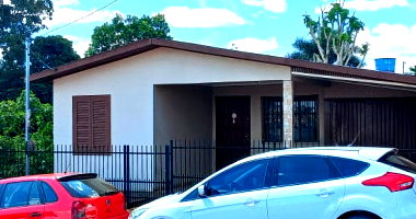 Terreno urbano 242m² com casa de 123m² em Ronda Alta/RS