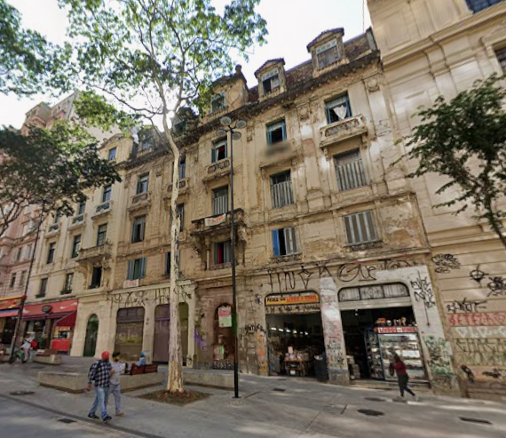 Prédio Comercial e Residencial no Centro Histórico de SP