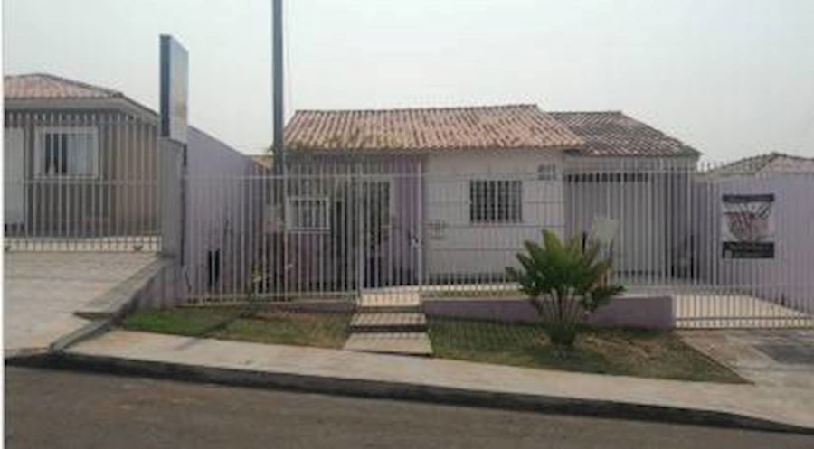 Casa padrão com 3 quartos, 2 banheiros, 1 vaga, 138,81m² construída, ocupada