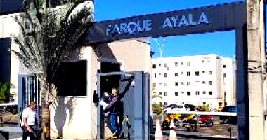 Apartamento com 2 quartos em Arapongas/PR