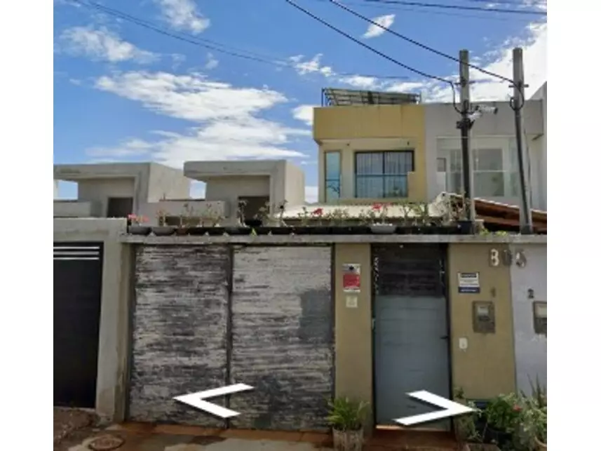 Casa com 103m², 1 vaga, ocupada, condomínio em Pedra de Guaratiba
