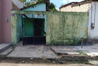Casa com 2 quartos, 1 banheiro, 85m², ocupada