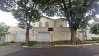 Casa Padrão com 6 Quartos e 7 Banheiros em São Paulo