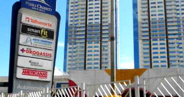 Sala Comercial Moderna em Osasco com 53m²