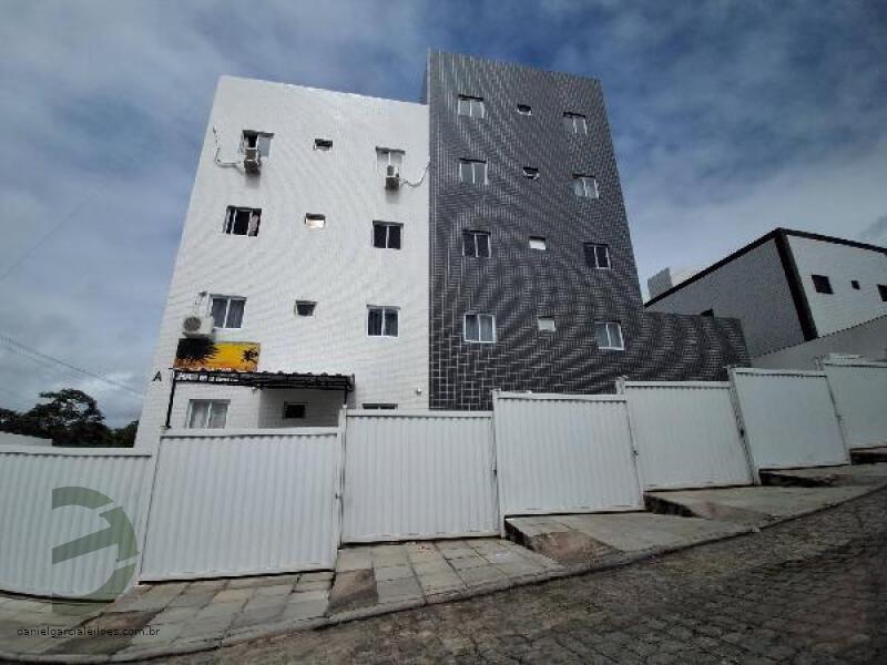 Apartamento com 2 Quartos e Vaga de Garagem em João Pessoa