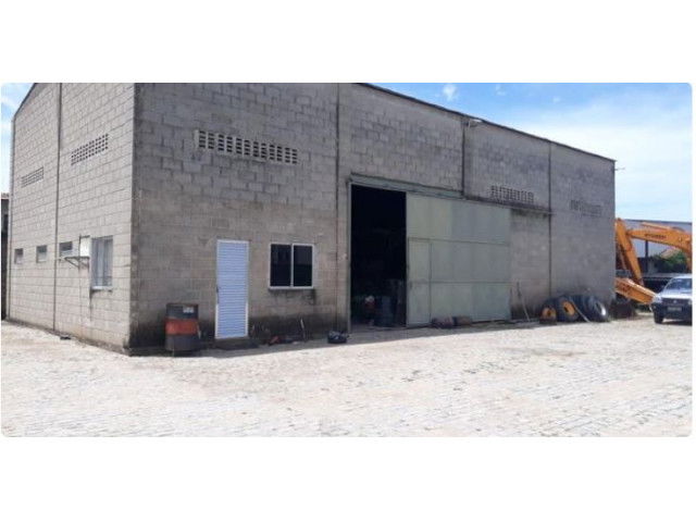 Terreno com Edificações - 20.656,08m² - Campo dos Goytacazes/RJ