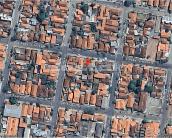 Casa em madeira com 168m² de área construída em Garça/SP