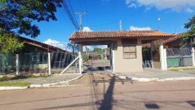 Casa em Condomínio com 2 Quartos e 1 Vaga