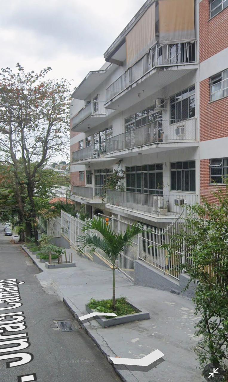 Apartamento com 3 quartos e varanda em Jardim Guanabara