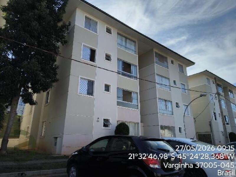 Apartamento 2 Quartos com Vaga no Portal Jardim do Sol