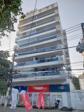 Loja comercial com 3 vagas de garagem, desocupada, 183,11 m²