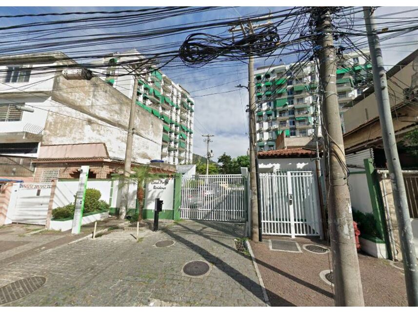 Apartamento em Leilão com 1 Vaga em Cascadura, Rio de Janeiro