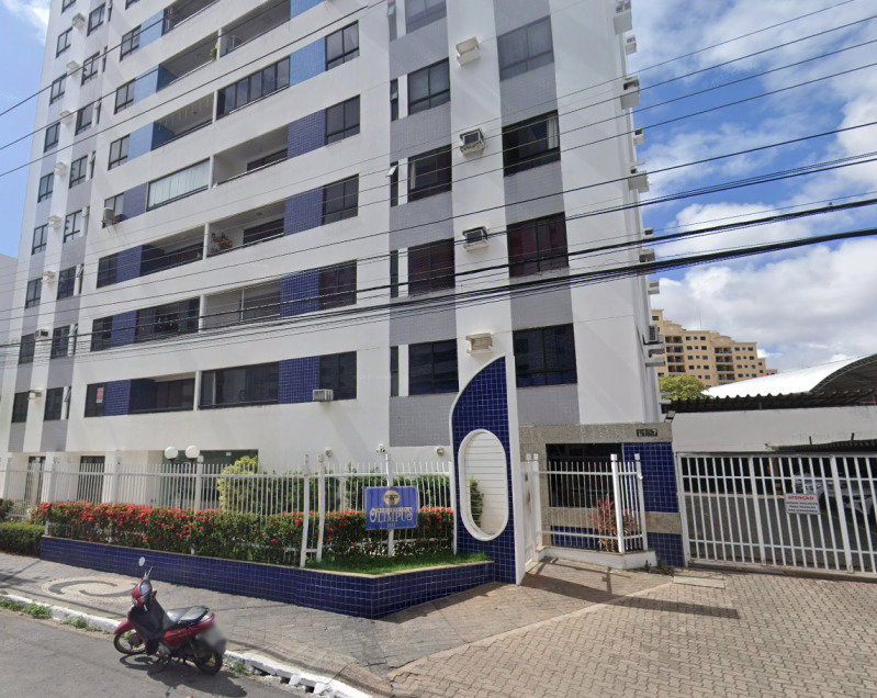Apartamento 401 no Edf. Residencial Olimpus com 3 quartos e 2 banheiros