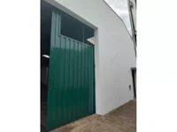 Galpão Comercial em Leilão com 300m² de Terreno