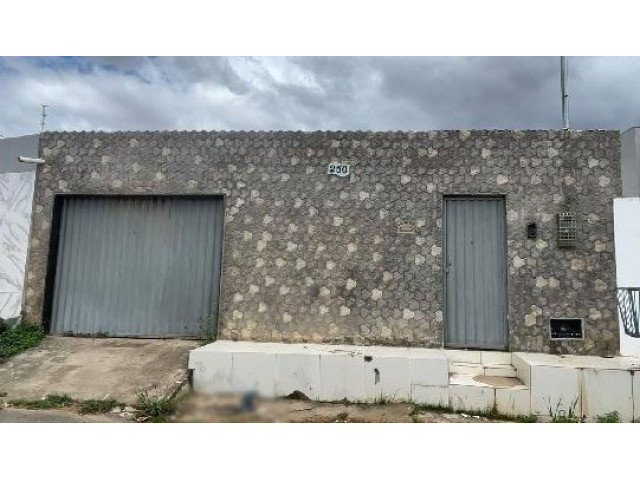 Casa com 59m² privativos e 1 vaga em Itaberaba/BA
