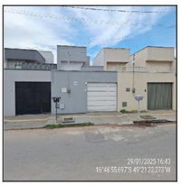 Casa em Condomínio com 75m² de Área Privativa