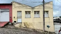Casa ocupada com 4 quartos e 100 m² construídos