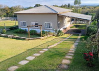 Chácara com 104,45 m² em Condomínio Fechado - Fazenda Floresta