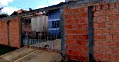 Casa Ocupada com 58m² de Área Construída em Lucas do Rio Verde/MT