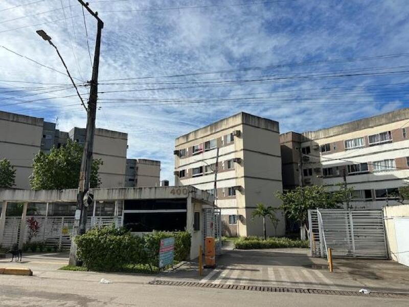Apartamento com 2 quartos em São Lourenço da Mata/PE