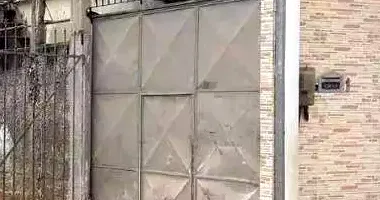 Casa em Leilão com 2 Quartos e 2 Vagas em São João de Meriti