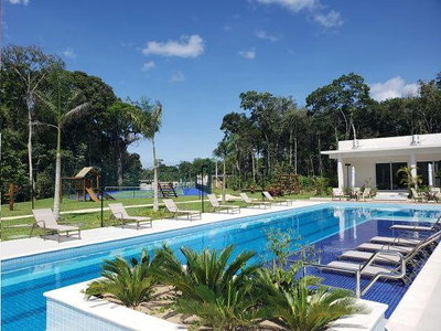 Terreno de 312,50m² em condomínio fechado
