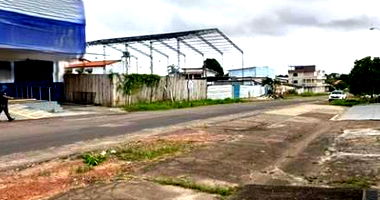 Galpão comercial com 1564m² de área construída, ocupado