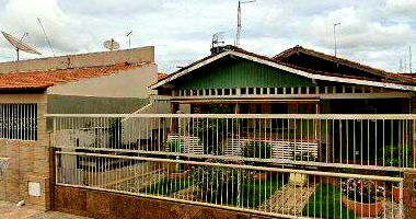 Casa com 2 quartos e 63m² em Padre Bernardo