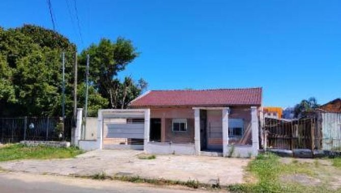 Casa com 3 Quartos e 172 m² em Alvorada - RS