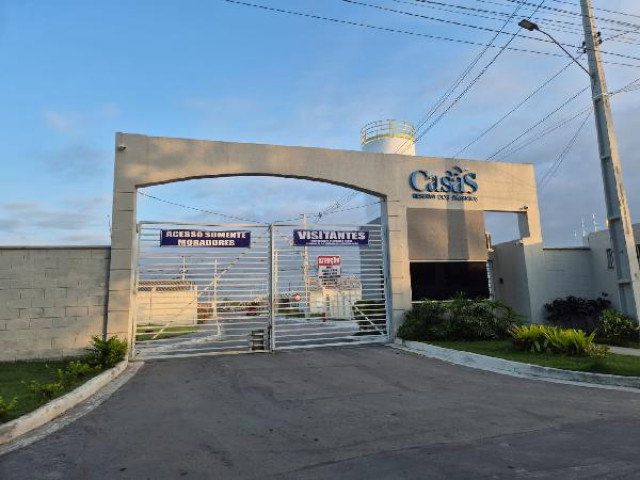 Casa com 2 quartos e 2 banheiros, 45,25 m², terreno 154,56 m²