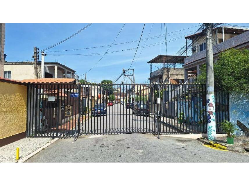Casa em leilão com 127m² construída e 1 vaga