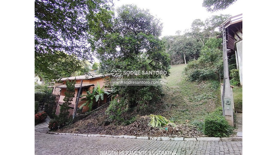 Terreno em condomínio em Niterói -