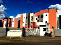 Apartamento com 2 quartos e 1 vaga em Araucária/PR