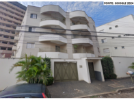 Parte Ideal de 1/13 - Apartamento em Bom Estado com Garagem