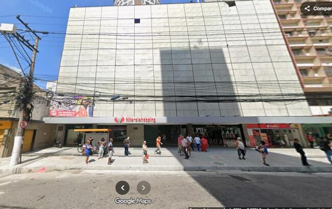 Sala Comercial com Vaga no Centro de Niterói - RJ