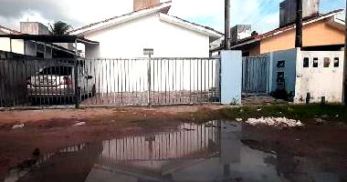 Casa 2 quartos, 2 banheiros, 46.55m² construída, 1 vaga, desocupada