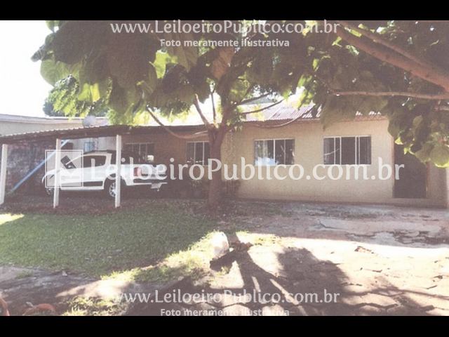 Terreno de 432m² em Foz do Iguaçu, imóvel ocupado, sem benfeitorias