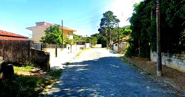 Terreno com Casa em Armação, Penha - Oportunidade Única!