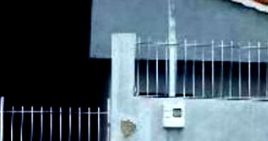 Casa com 2 quartos, 1 banheiro e vaga de garagem em Toledo