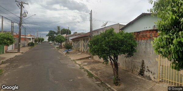 Terreno com Construção em Marília - 275m²