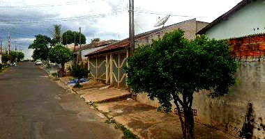 Terreno com Construção em Marília - 275m²