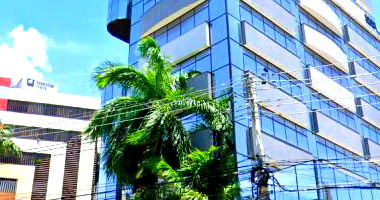 Prédio Comercial Desocupado com 2962m² Construídos