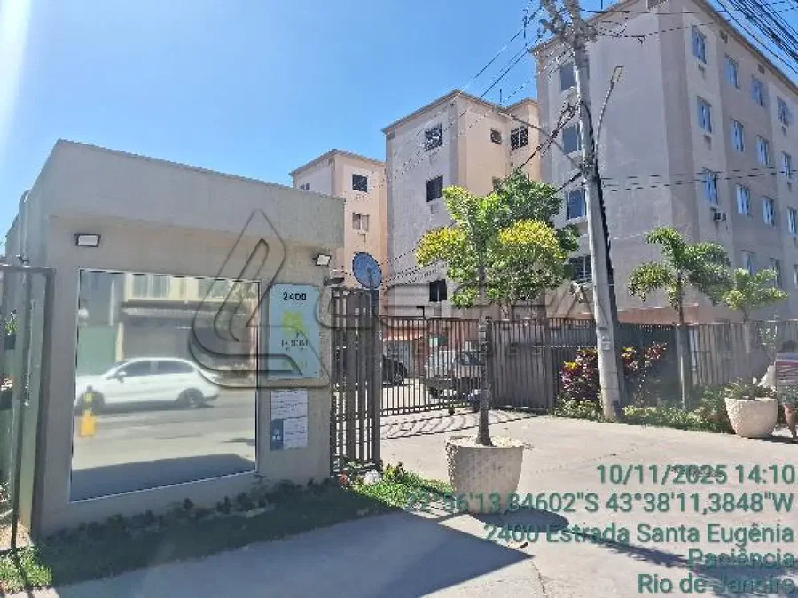 Apartamento com 3 quartos, 1 banheiro e 1 vaga de garagem