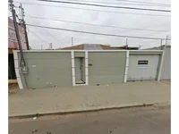 Casa com 320m² construídos em Várzea Grande