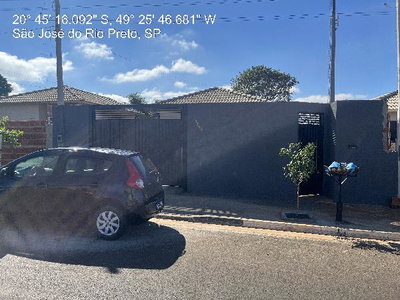 Casa 2 Quartos, 1 Vaga e 1 Banheiro